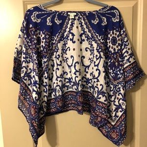Beautiful LIGHT poncho!